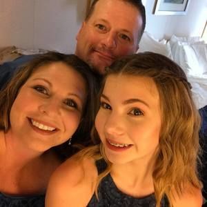 Meet your Posher, Lonna